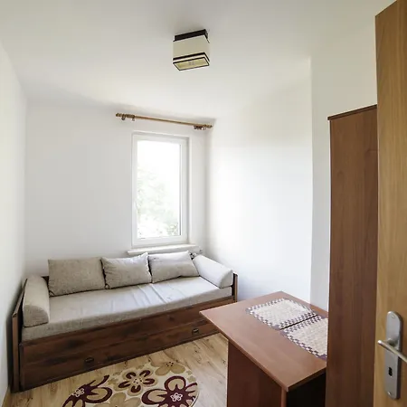 Cherry House Bieniewicka Apartment